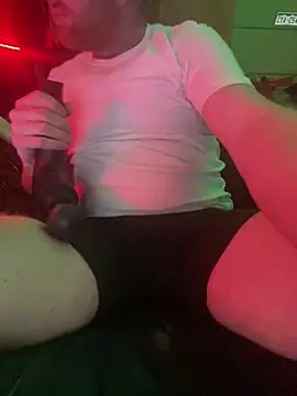 Snapshot of theoneandonlyniko chatting on 12-31-24, 07:53 theoneandonlyniko online show from 12-31-24, 07:53