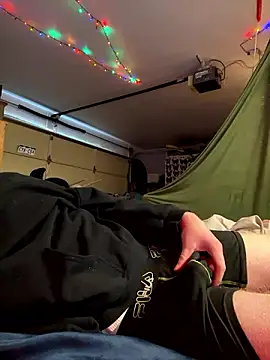 Snapshot of theoneandonlyniko chatting on 12-04-24, 03:37 theoneandonlyniko online show from 12-04-24, 03:37