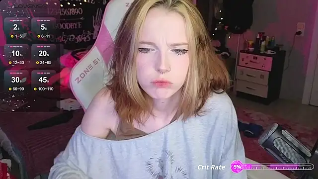 Snapshot of Crackling_Tatii chatting on 09-13-25, 06:30 Crackling Tatii online show from 09-13-25, 06:30