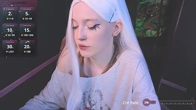 Snapshot of Crackling_Tatii chatting on 02-11-25, 03:40 Crackling Tatii online show from 02-11-25, 03:40