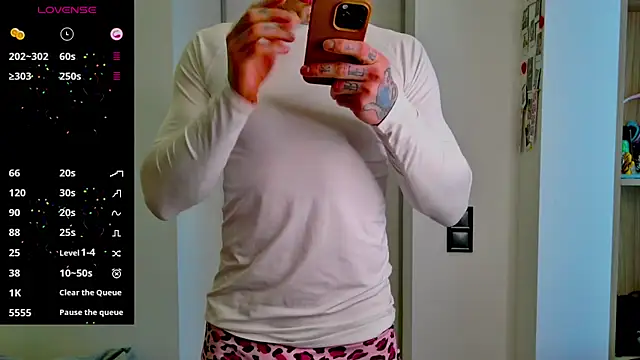 white King9999 online show from 02-10-26, 01:43