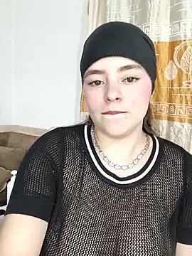 Madison Garcia online show from 04-17-26, 02:25