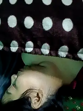 Snapshot of Lustyful_Couple chatting on 12-17-24, 11:27 Lustyful Couple online show from 12-17-24, 11:27