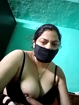 Snapshot of Lustyful_Couple chatting on 12-20-24, 10:32 Lustyful Couple online show from 12-20-24, 10:32