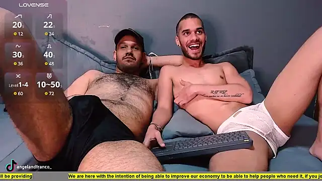 Snapshot of angelandfranco chatting on 03-21-25, 10:50 angelandfranco online show from 03-21-25, 10:50