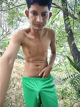 Snapshot of Juan_Hotcaliemte chatting on 06-17-26, 12:15 Juan Hotcaliemte online show from 06-17-26, 12:15