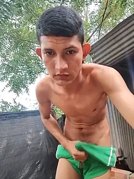 Snapshot of Juan_Hotcaliemte chatting on 10-16-25, 11:18 Juan Hotcaliemte online show from 10-16-25, 11:18