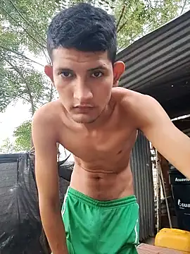 Snapshot of Juan_Hotcaliemte chatting on 10-15-25, 10:56 Juan Hotcaliemte online show from 10-15-25, 10:56