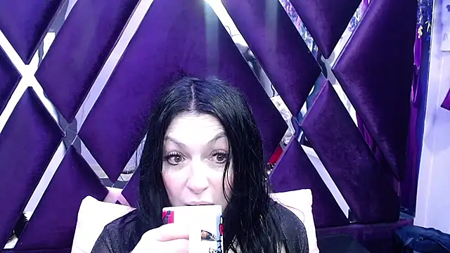 Snapshot of Luciana_Ass chatting on 10-11-25, 08:43 Luciana Ass online show from 10-11-25, 08:43