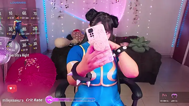 MilkyXSakura online show from 10-09-25, 11:49