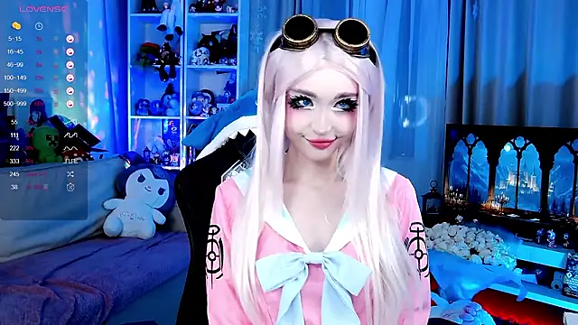 Snapshot of _Sparkland_ chatting on 02-19-26, 09:34 Sparkland online show from 02-19-26, 09:34