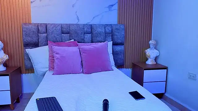 Snapshot of Khalifa_fletcher chatting on 11-05-25, 09:51 Khalifa fletcher online show from 11-05-25, 09:51