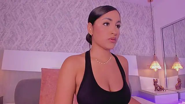 Snapshot of AishaPeyton chatting on 11-10-25, 04:56 AishaPeyton online show from 11-10-25, 04:56