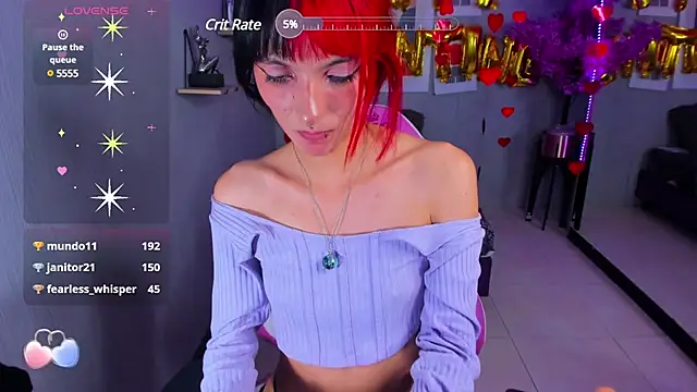 Snapshot of Dafne_huges chatting on 02-14-25, 10:36 Dafne huges online show from 02-14-25, 10:36