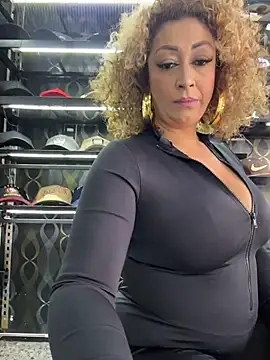 Katti Barrera online show from 07-07-26, 07:39