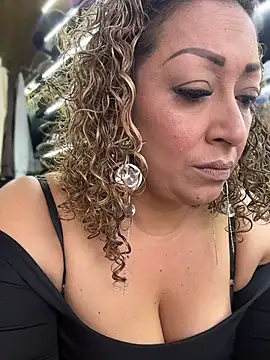 Katti Barrera online show from 07-23-26, 07:10