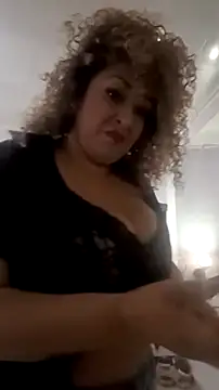 Katti Barrera online show from 09-13-25, 01:33