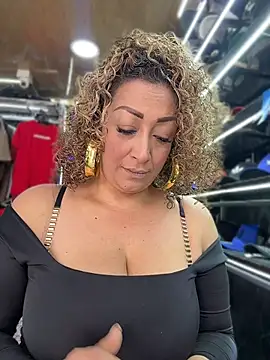 Katti Barrera online show from 07-20-26, 06:32