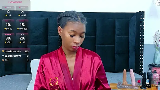 petitelittleebony online show from 06-25-26, 01:58
