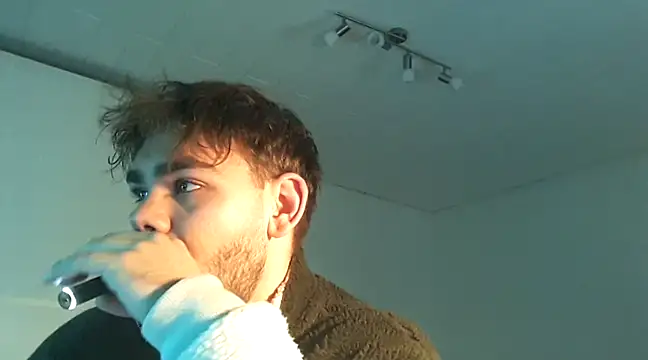 JuNIs  online show from 12-10-24, 11:54