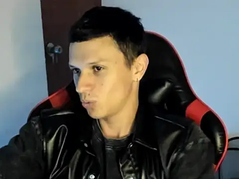 Snapshot of goodboy69l chatting on 05-15-26, 03:59 goodboy69l online show from 05-15-26, 03:59