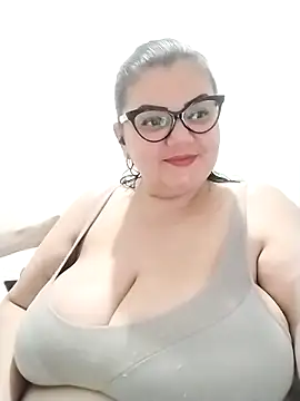 Madisonpalacio online show from 02-04-26, 09:43