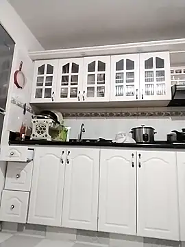 Madisonpalacio online show from 02-26-26, 07:36