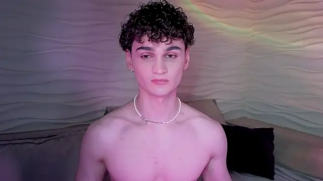 Snapshot of adam_21cm__ chatting on 02-09-25, 05:11 adam 21cm online show from 02-09-25, 05:11