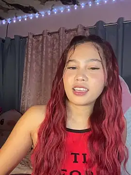 Snapshot of ursweet_babygirl chatting on 06-27-26, 05:08 ursweet babygirl online show from 06-27-26, 05:08