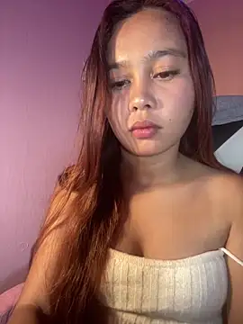 Snapshot of ursweet_babygirl chatting on 05-10-26, 04:31 ursweet babygirl online show from 05-10-26, 04:31