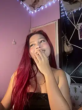 Snapshot of ursweet_babygirl chatting on 06-09-26, 04:30 ursweet babygirl online show from 06-09-26, 04:30