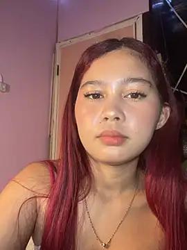 Snapshot of ursweet_babygirl chatting on 06-16-26, 05:13 ursweet babygirl online show from 06-16-26, 05:13