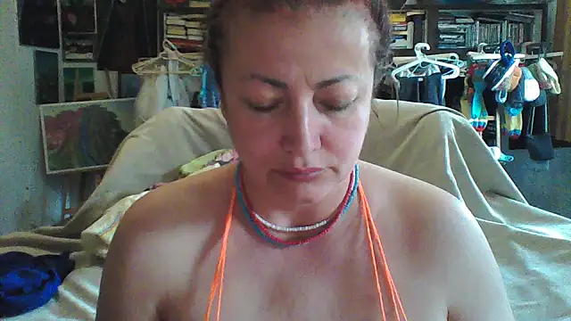 MariaAnaSunshine online show from 03-19-26, 05:51