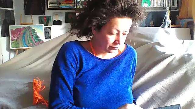 MariaAnaSunshine online show from 10-29-25, 06:45