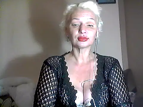 MaryJane441 online show from 12-15-25, 08:03