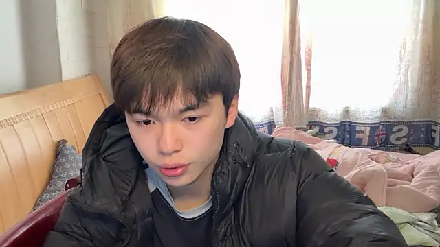 xiaottt1918 online show from 01-09-25, 05:34