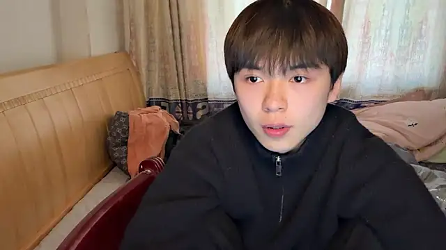 xiaottt1918 online show from 01-15-25, 09:02