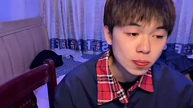 xiaottt1918 online show from 01-16-25, 03:34