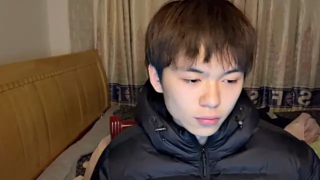 xiaottt1918 online show from 01-25-25, 12:47