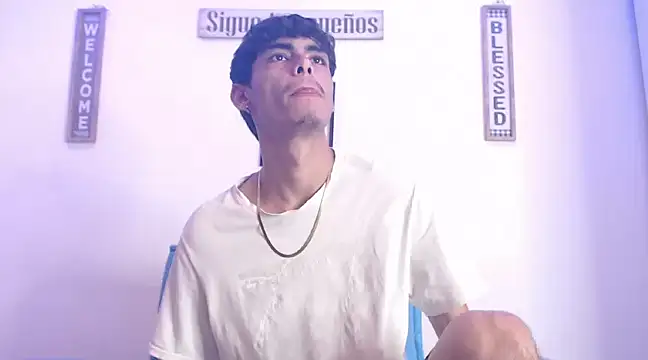 Snapshot of harrytomson_1 chatting on 02-18-25, 08:16 harrytomson 1 online show from 02-18-25, 08:16