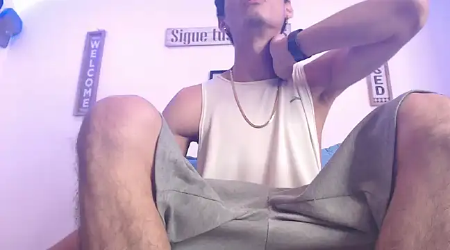 Snapshot of harrytomson_1 chatting on 03-01-25, 03:10 harrytomson 1 online show from 03-01-25, 03:10