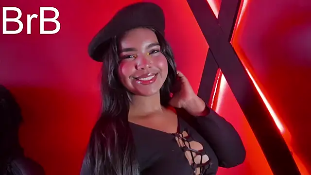 zoe roux21 online show from 10-04-25, 09:49