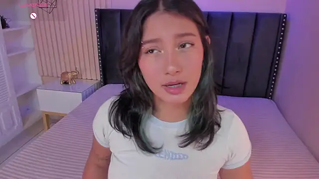 Yazmin rouse online show from 02-19-25, 12:44