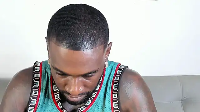 Snapshot of Dvid_Rullers chatting on 02-05-26, 01:45 Dvid Rullers online show from 02-05-26, 01:45