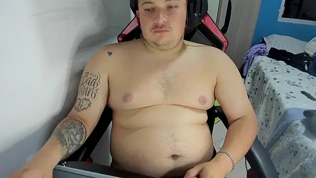 AndresChuboi online show from 02-17-26, 01:58