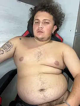 AndresChuboi online show from 12-02-25, 04:36