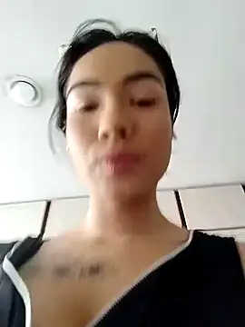 Snapshot of scarlet_castro chatting on 11-04-25, 04:00 scarlet castro online show from 11-04-25, 04:00