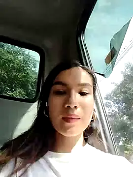 Snapshot of scarlet_castro chatting on 11-01-25, 07:52 scarlet castro online show from 11-01-25, 07:52