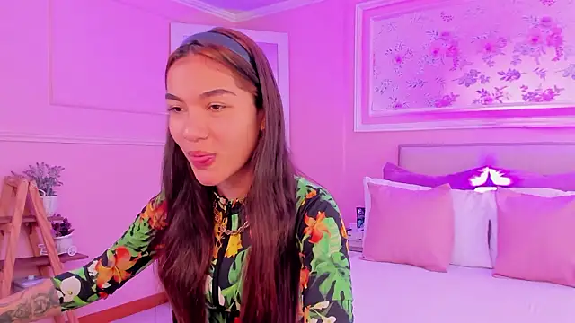 scarlet castro online show from 03-09-26, 04:10