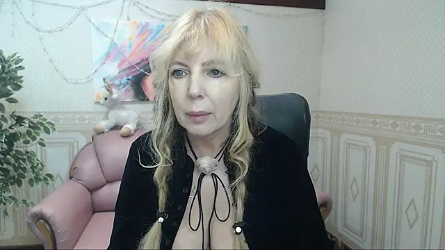 Anna Diax online show from 02-08-25, 12:39